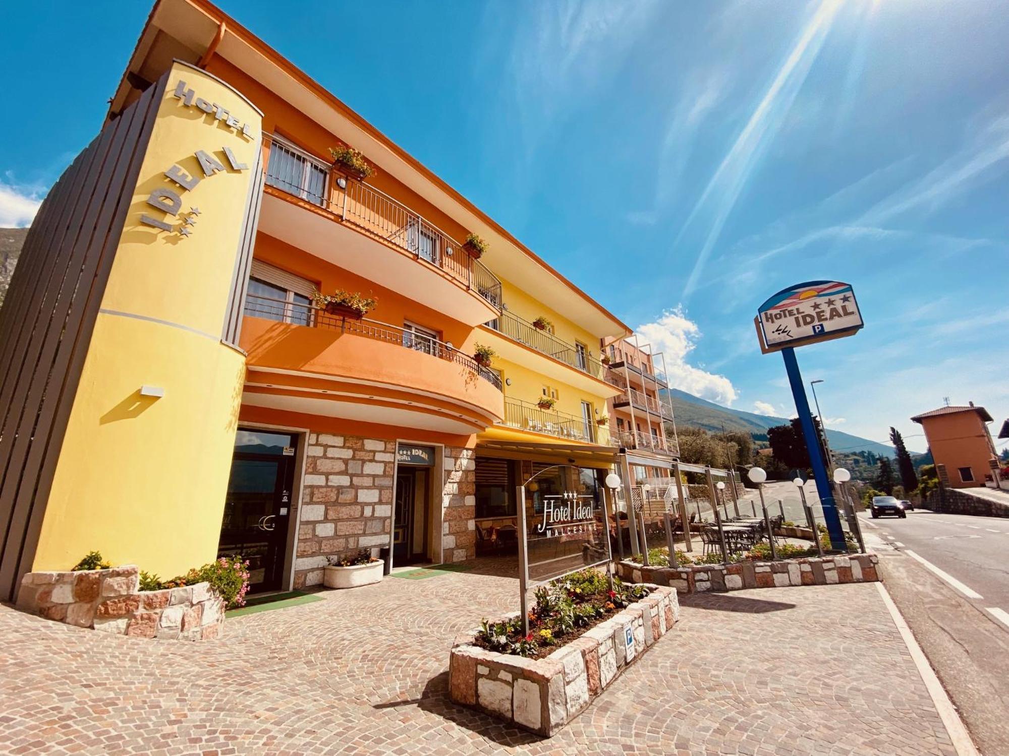 Hotel Ideal Malcesine Exterior photo